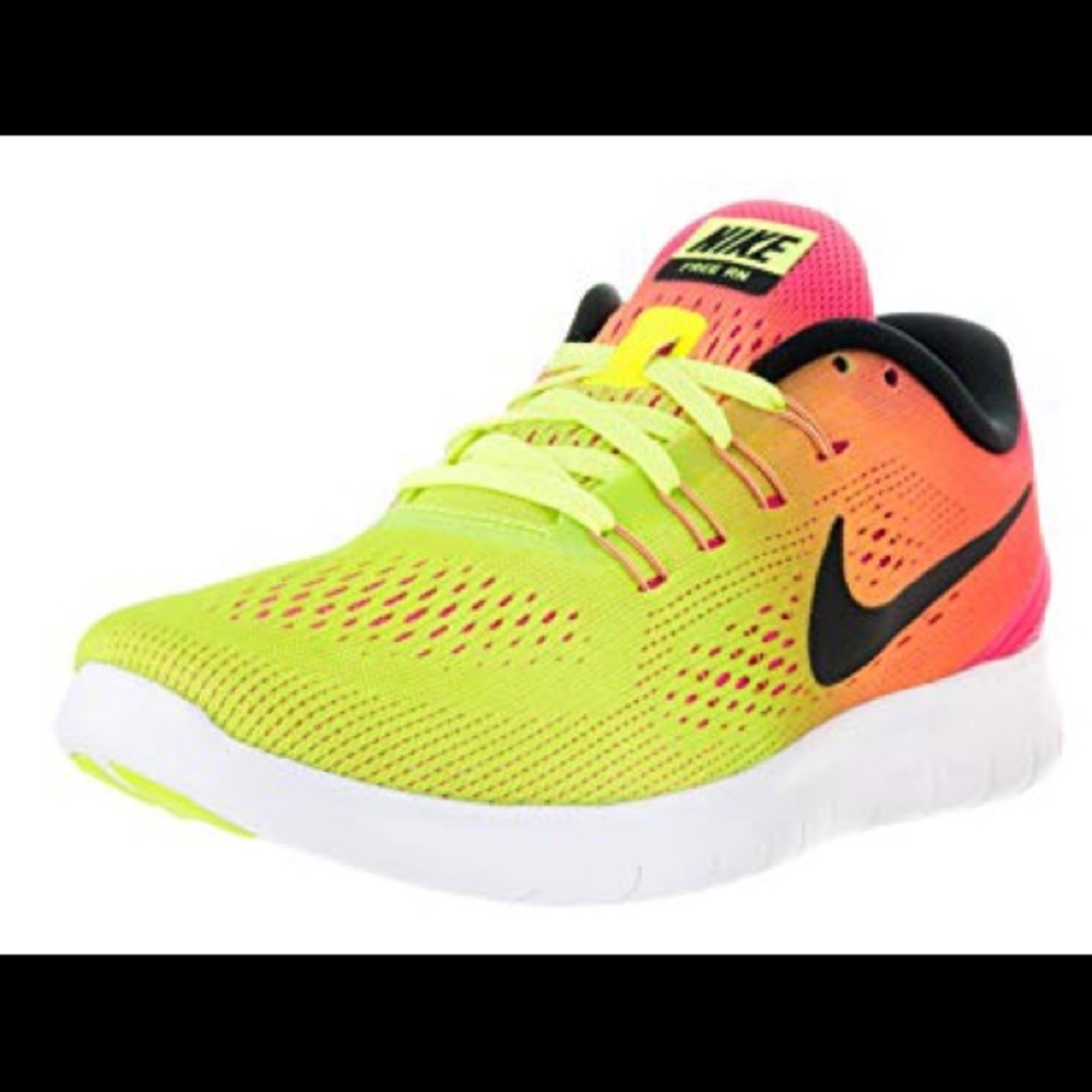 Nike Neon Free RN Size 9